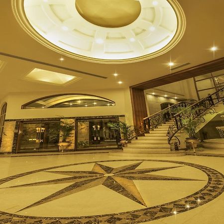 Ira By Orchid Mumbai T-2 International Airport Hotel Exterior photo